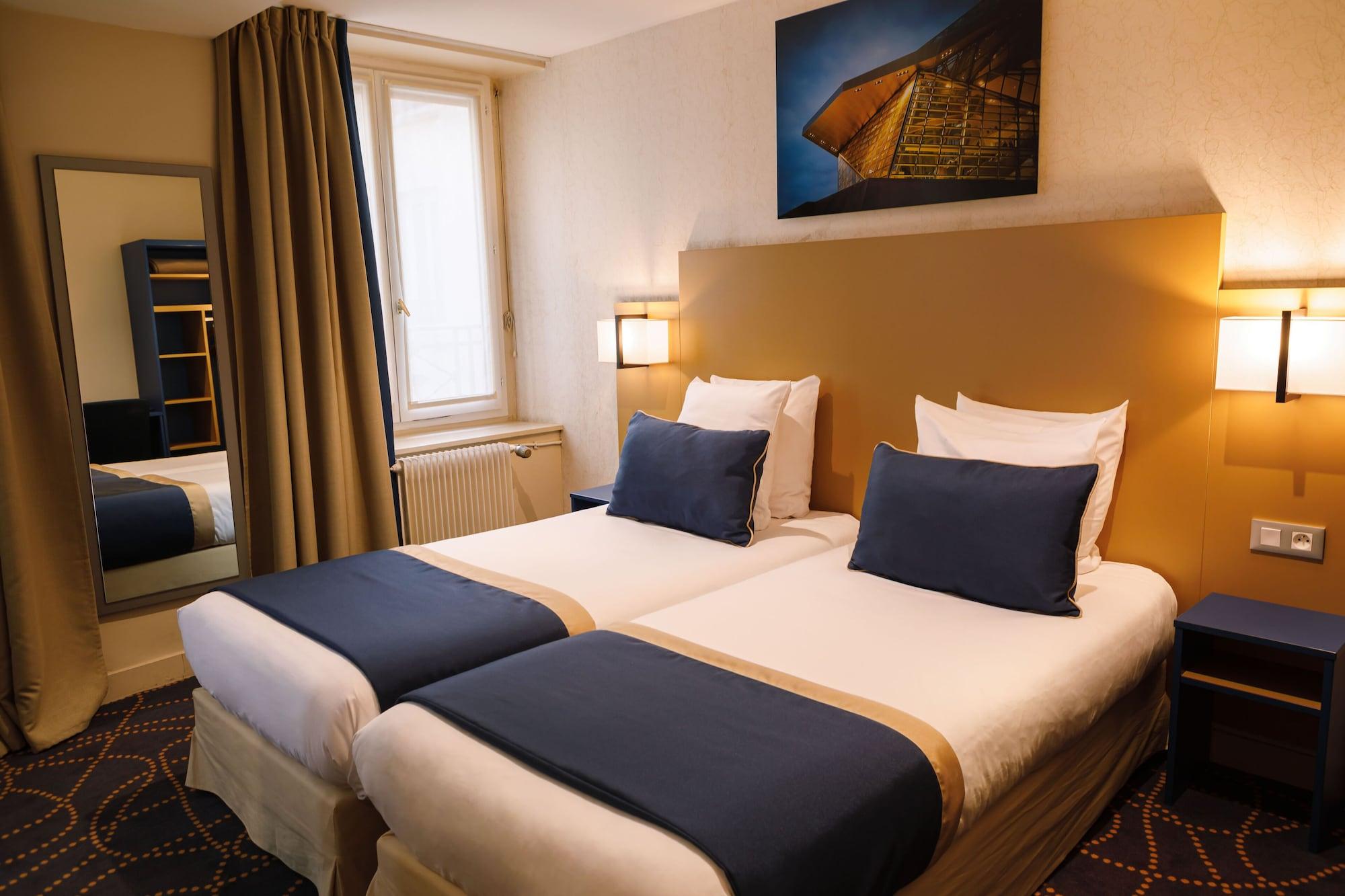 Des Remparts Perrache Hotel 3*