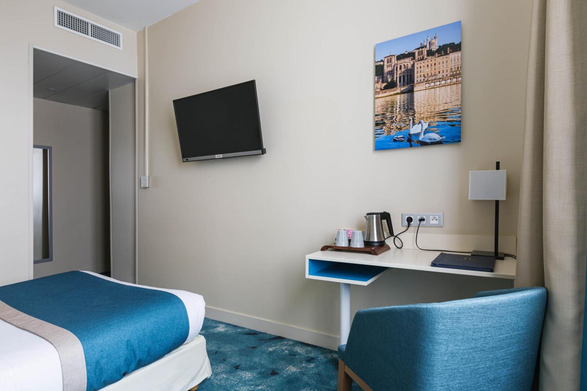 Hotel Des Remparts Perrache Lyon